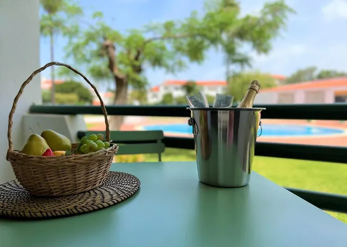 Twins 2 With Pool By Homing Apartment Albufeira