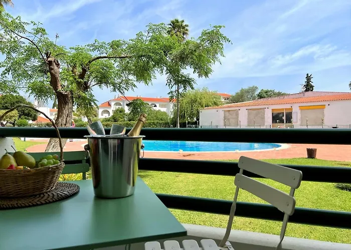 Apartment Twins 2 With Pool By Homing *