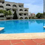 Twins 2 With Pool By Homing Appartamento *