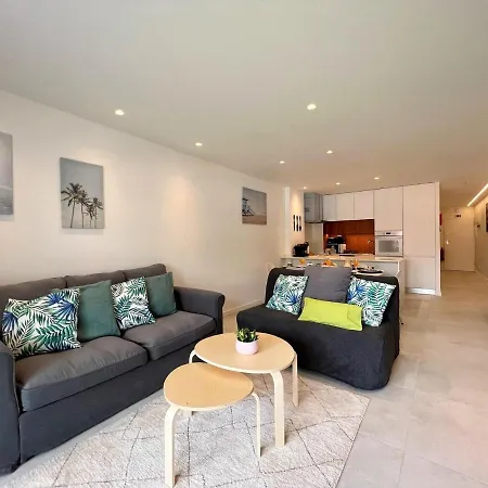 Twins 2 With Pool By Homing Apartment *