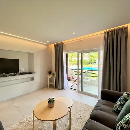 Twins 2 With Pool By Homing Appartement